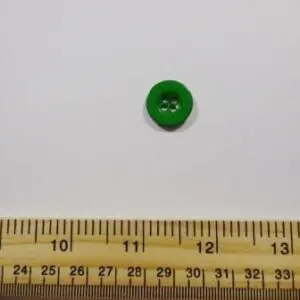 Emerald 1411 Buttons Size 28 Plastic