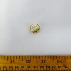 Buttons 15mm Hexagonal White Gold