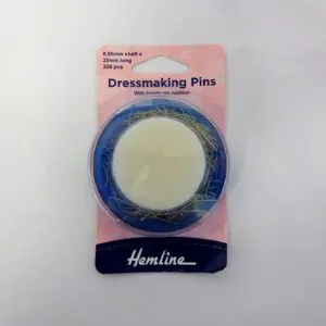 Dressmaking Pins with Handy Pin Cushion code 704