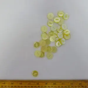 Fisheye Button 2cm Lemon Code Jam