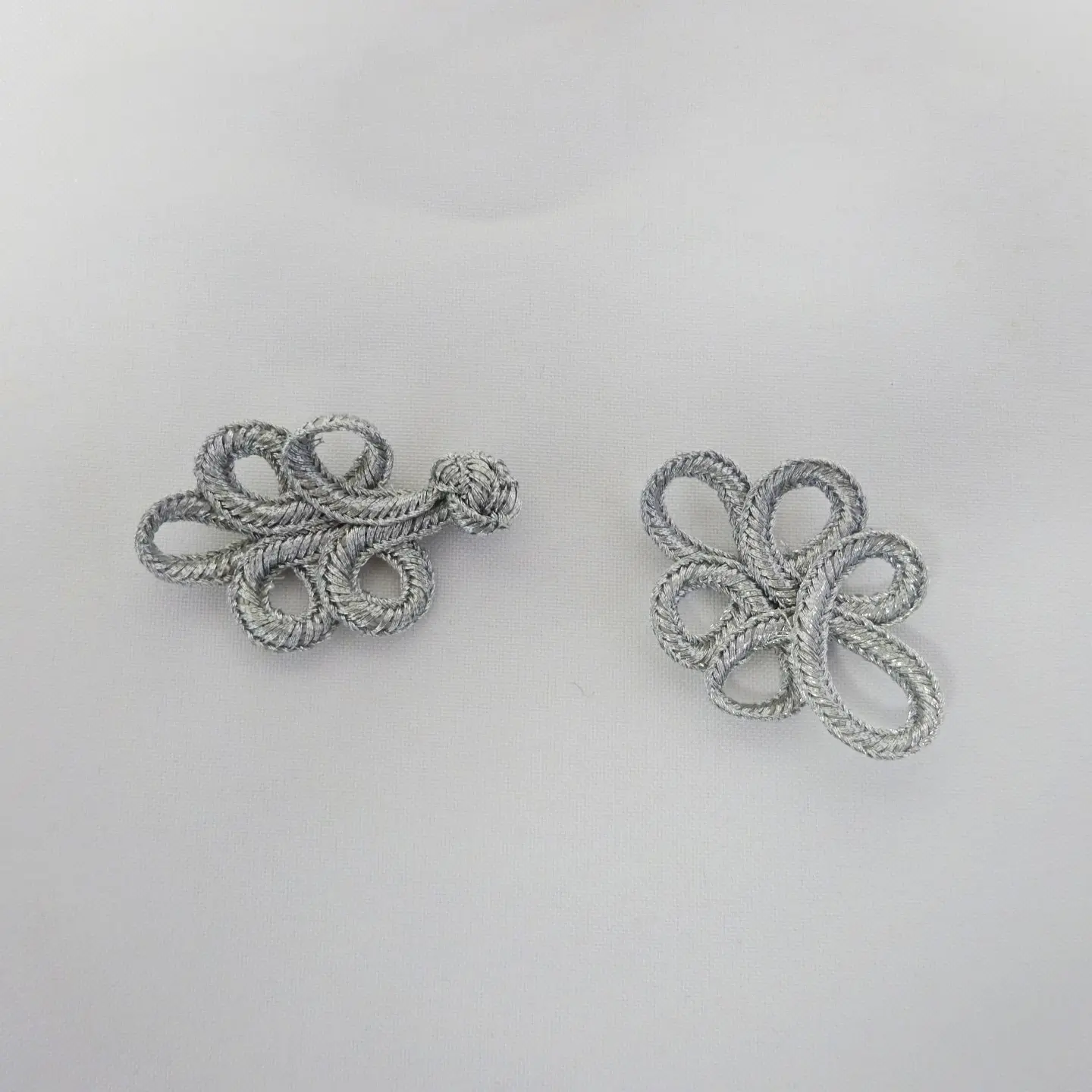 Metallic Frog Fasteners Silver