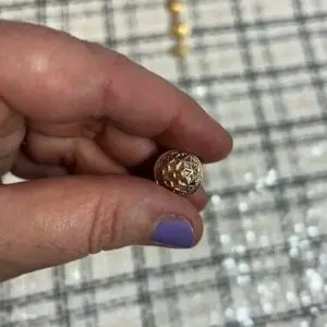 Button 15mm Shanked Calvery Gold