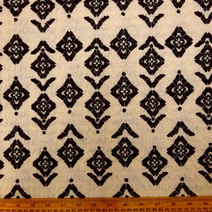 Jersey Fabric Bubble Crepe Oaty Beige Black