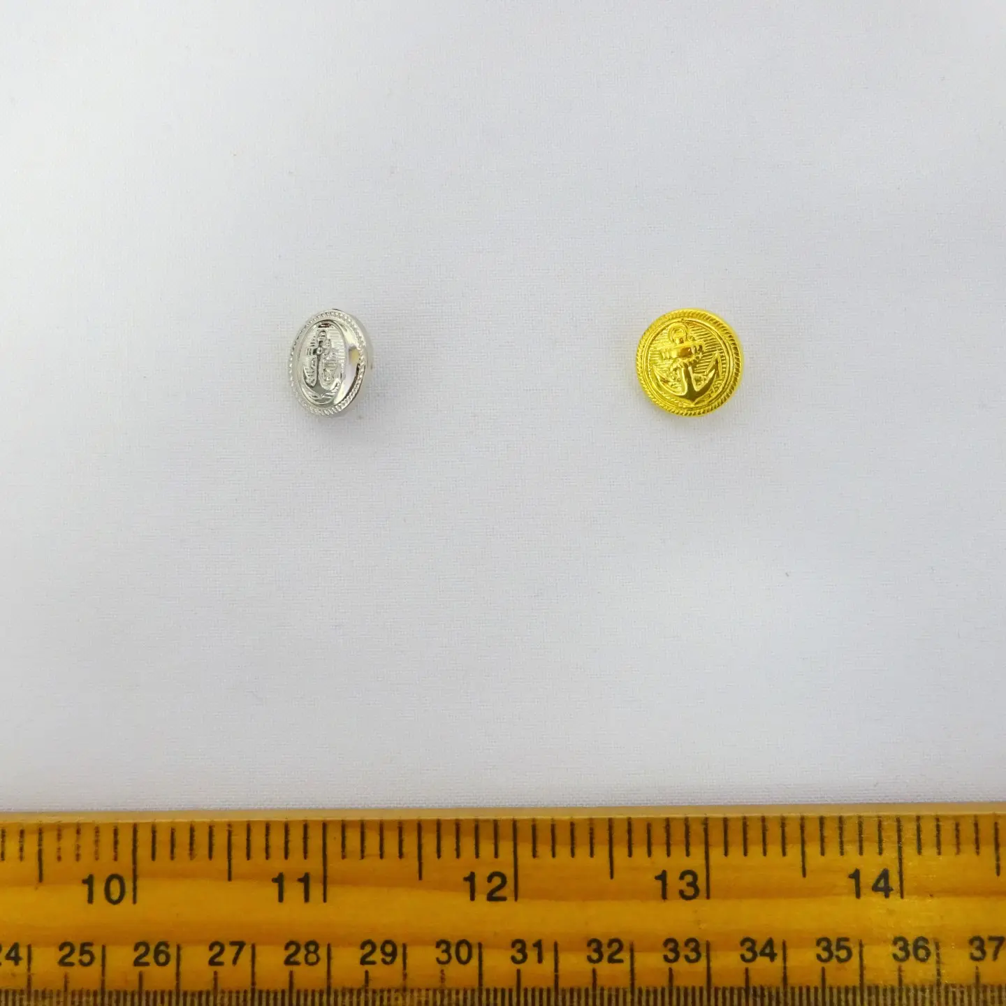 Buttons Metallic Anchor Code B5 1.5cm Wide