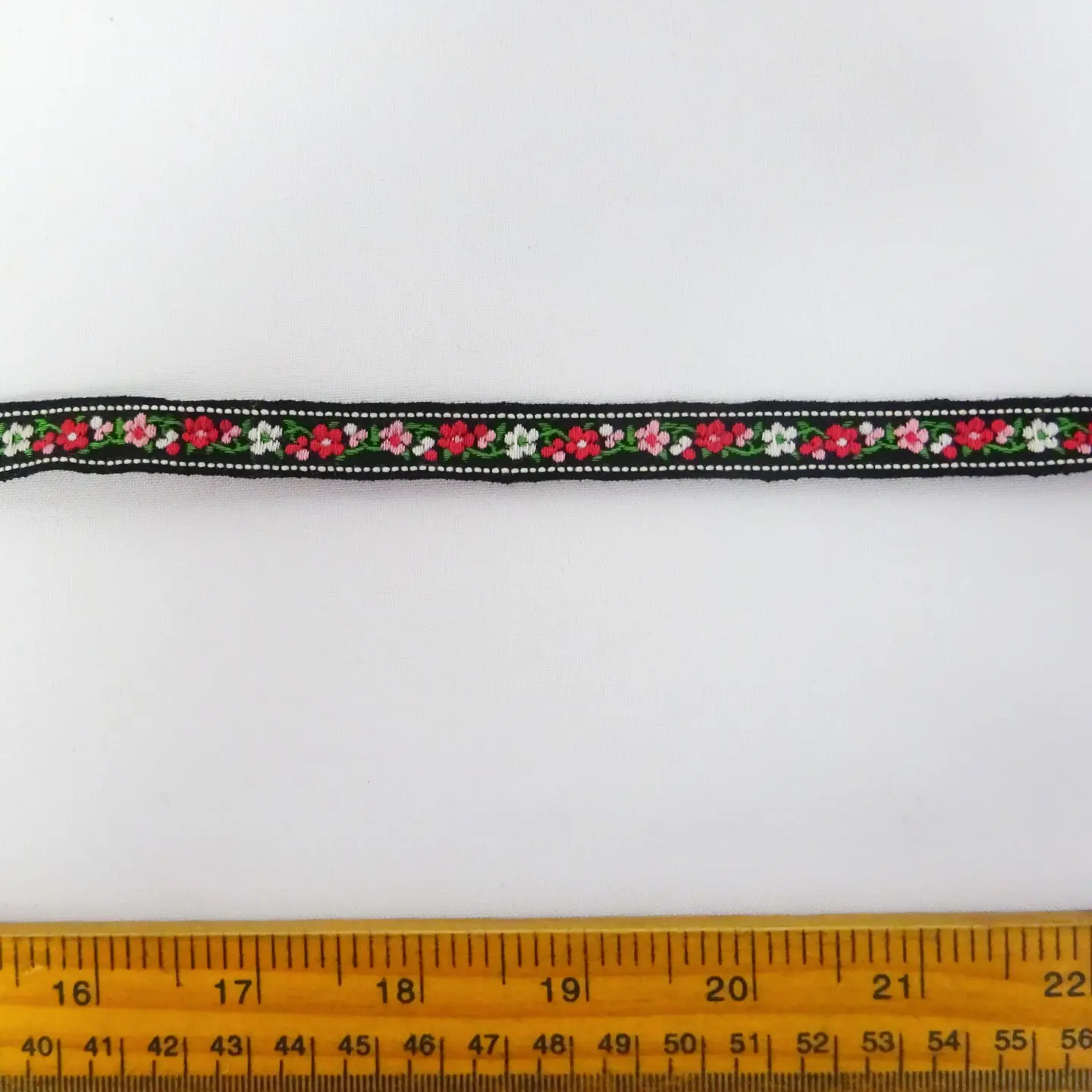 Braid Trimming Tape 1cm Florence Black Pink