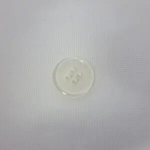 Buttons 18mm Clear 4 Hole Flat Code D237