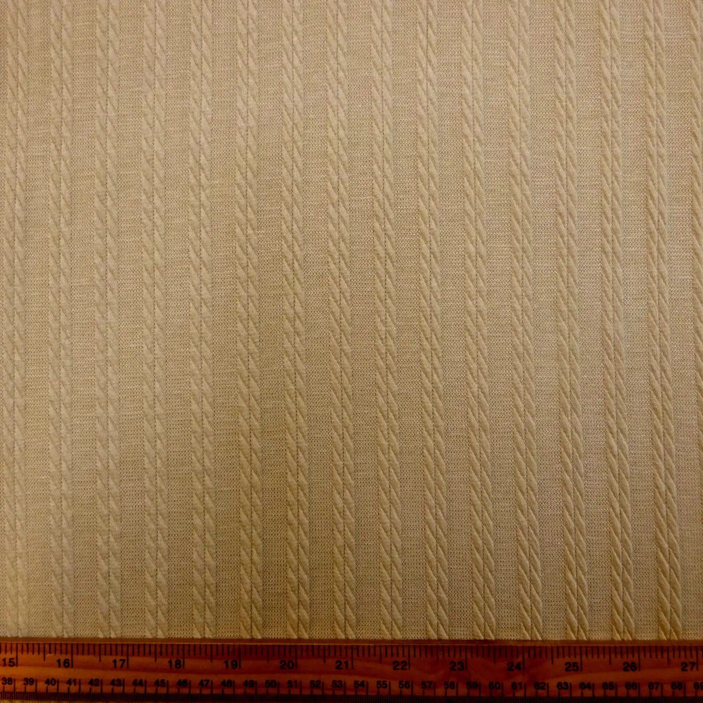 Jersey Fabric Cable Knit Crunchy Bar