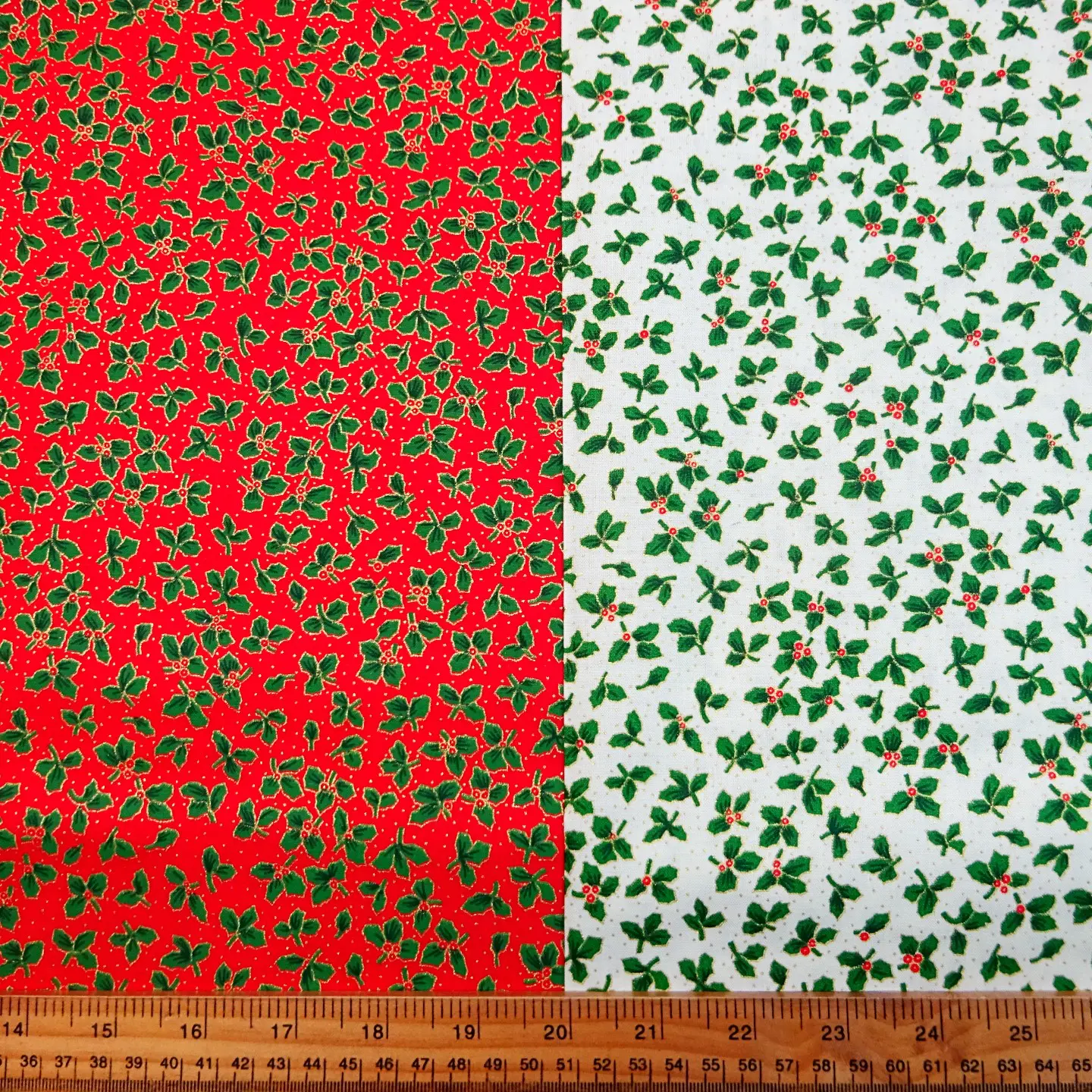 Christmas Cotton Fabric Exquisite Holly 2 With Gold Lacquer