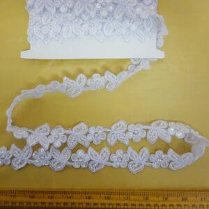 Lace Trimming Beau Bells Beaded Scalloped 3cm White