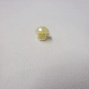 Shanked Bridal Buttons G43 Large 10mm Ivory