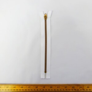 Jeans Zips Code JB White