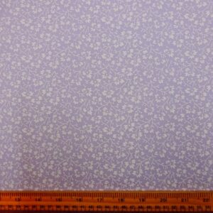 Polyester Cotton Fabric Meringue Flowers Lilac