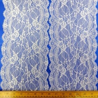 Lace Trimming 18.5cm Wide Stretch Code 6507