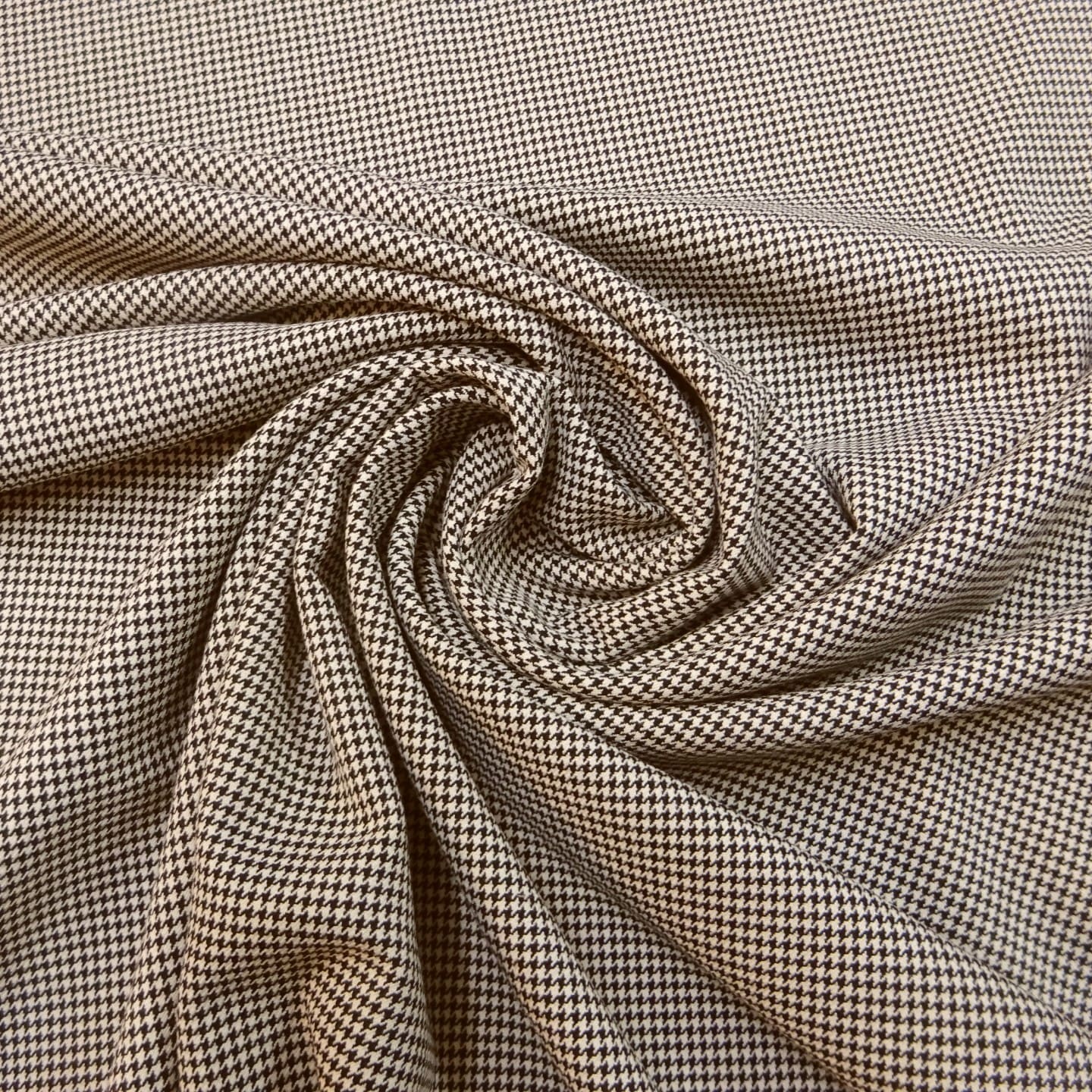 suiting fabric land 256