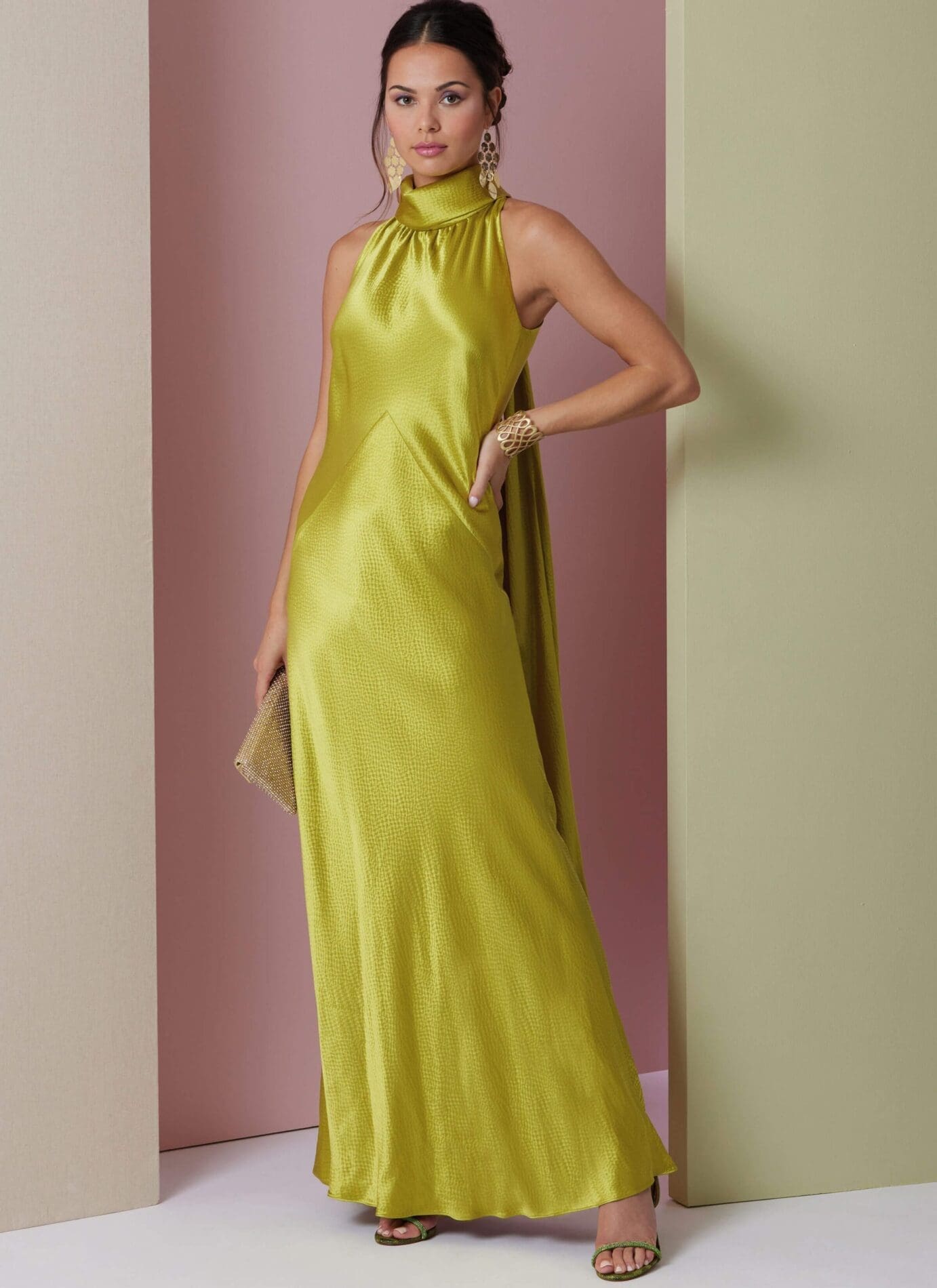 Vogue Sewing Pattern 2008 - Image 4
