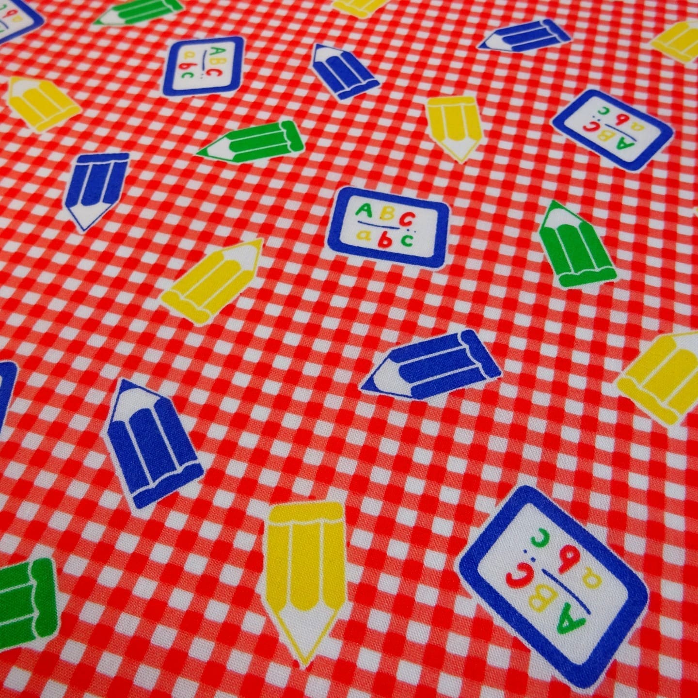 Polyester Cotton Fabric Old School Gingham Red