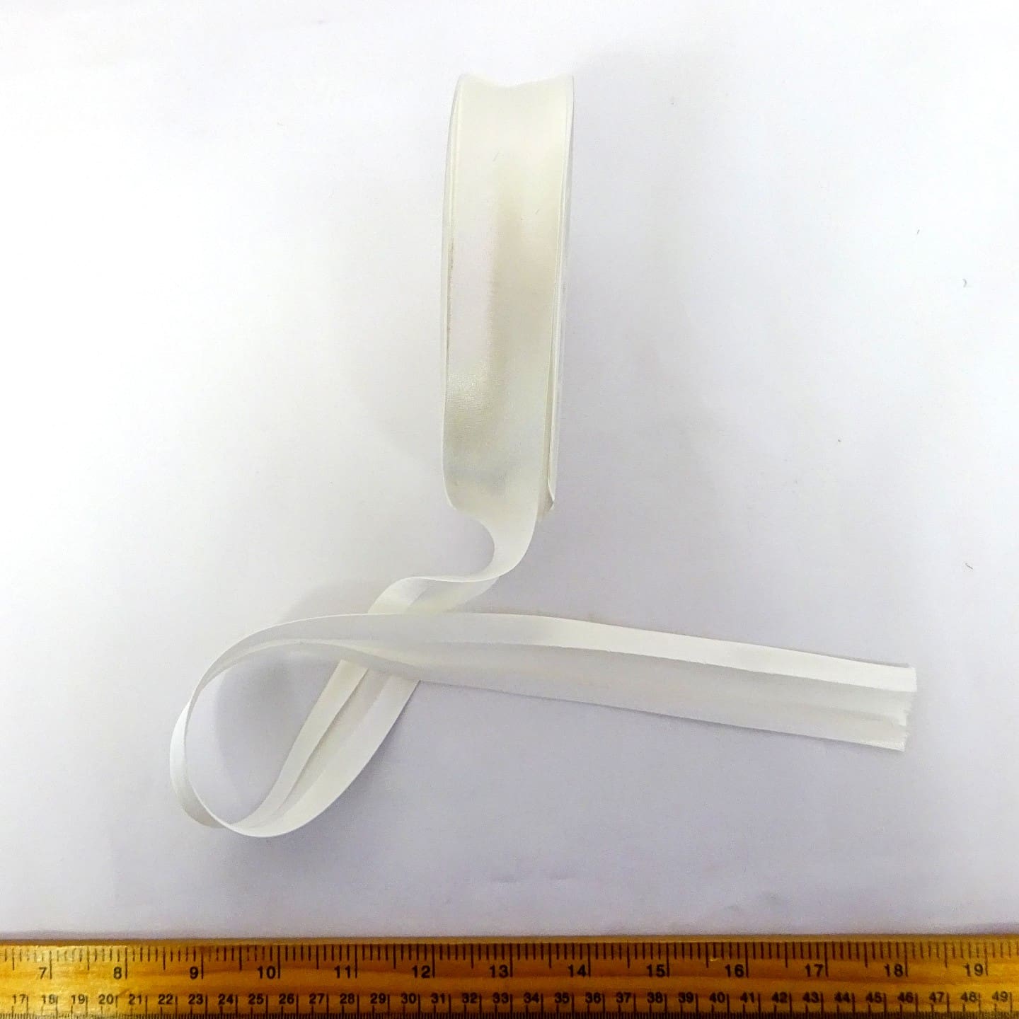 Satin Bias Binding Reels ivory