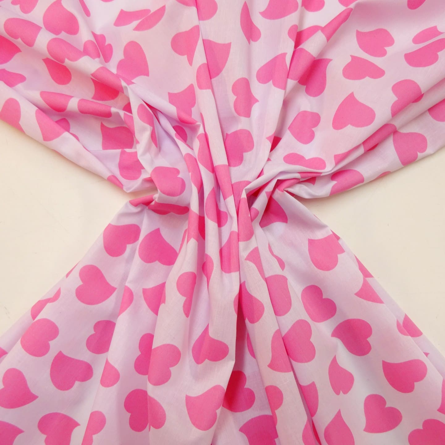Polyester Cotton Fabric True Hearts Pink
