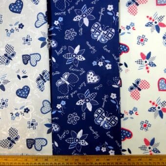 Polyester Cotton Fabric Dutch Hearts