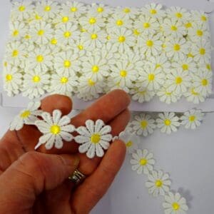 Braid Trimming Daisy Yellow