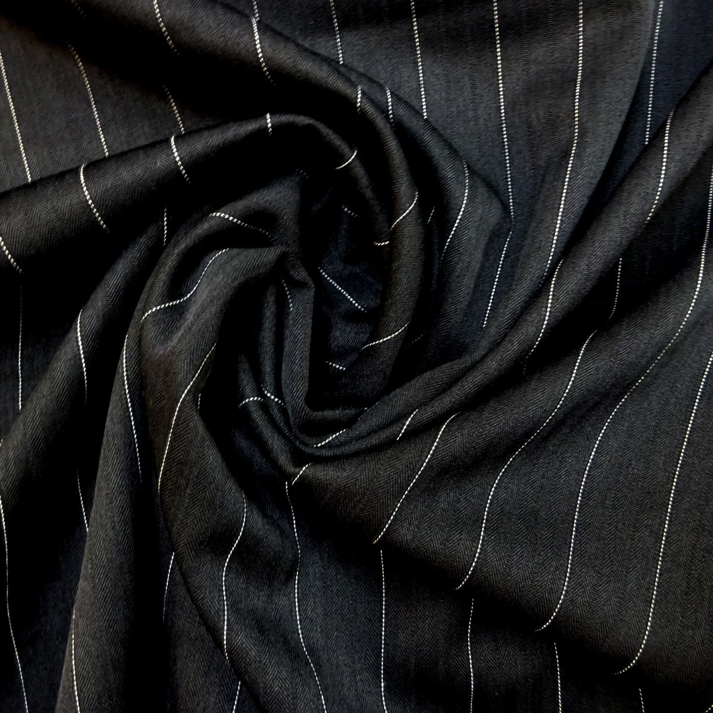 Suing Cloth Suiting | Fabric Glossary | Fabric Land