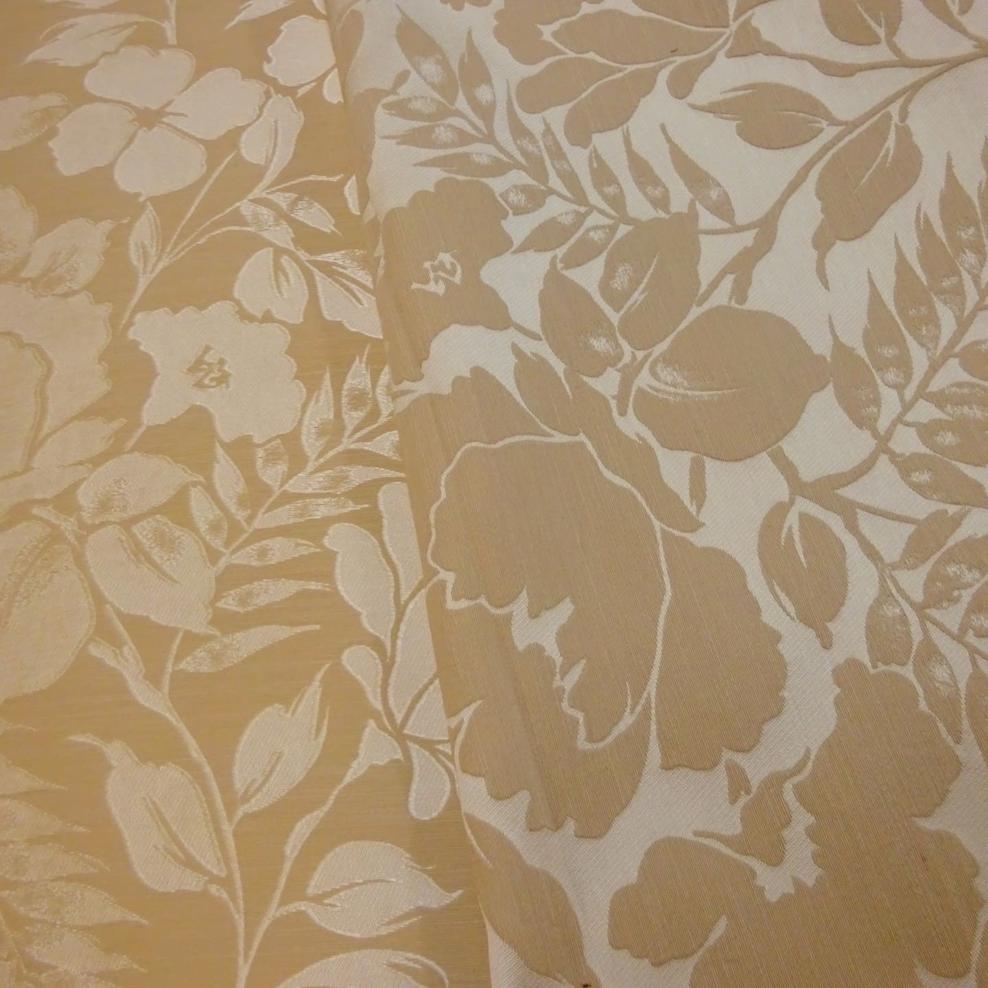 Curtain Fabric Beaumont Clover Ivory Caramel