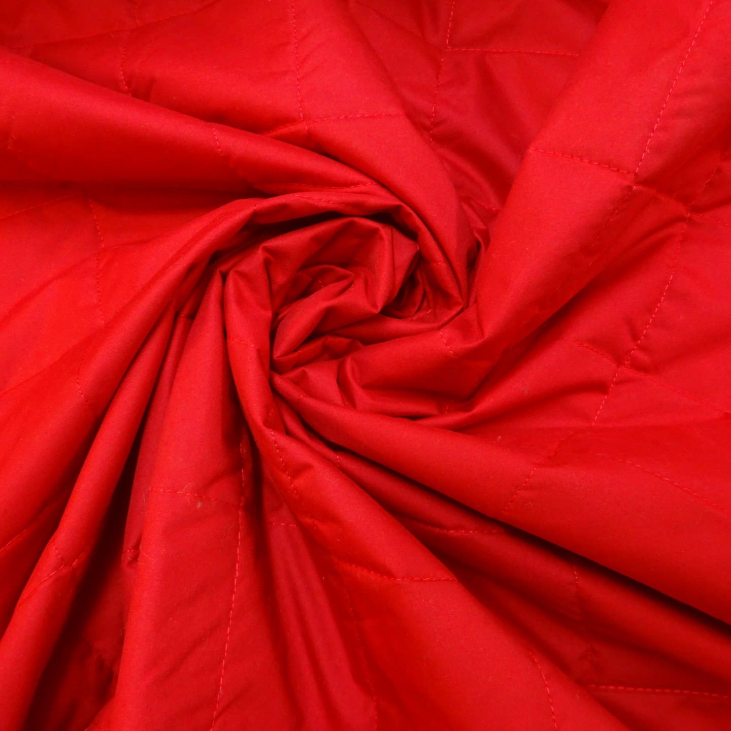 Quilting Fabric Box Quilt Single Sided Cherry Red