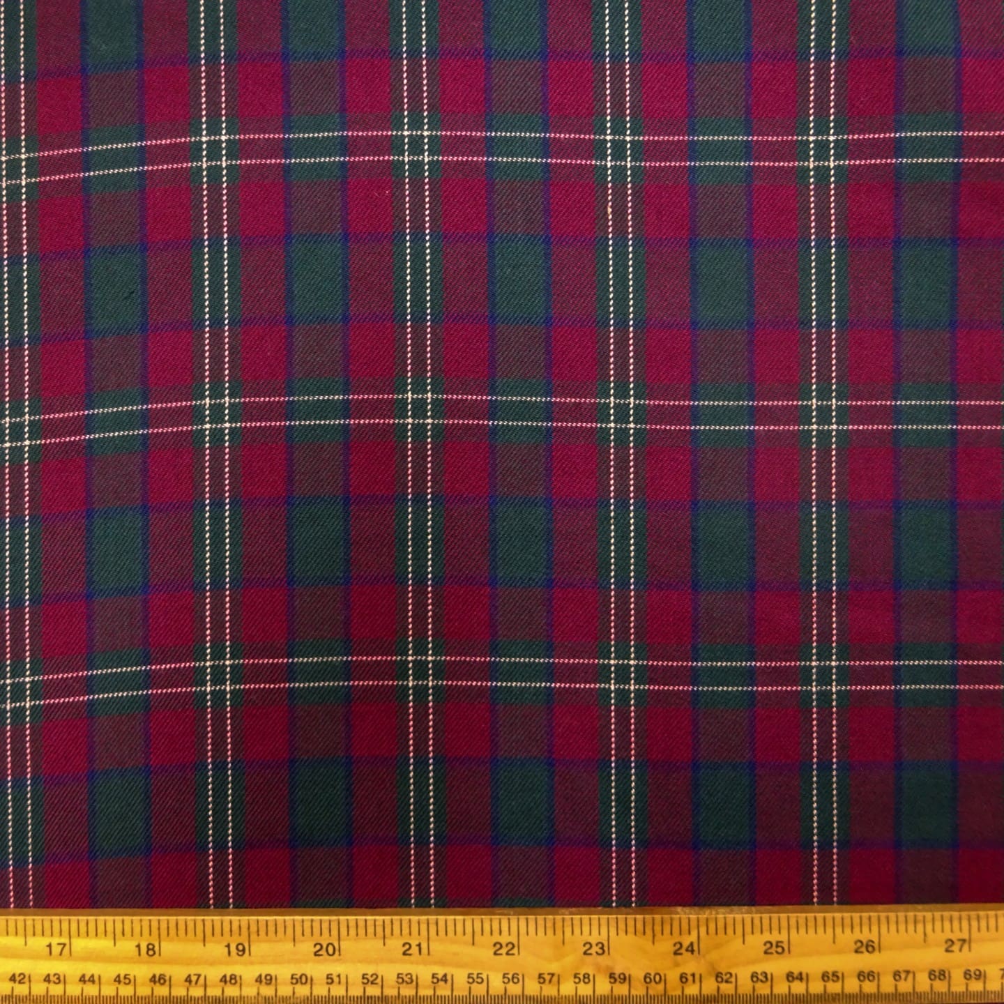 Tartan Suiting Fabric Macpherson Wine Bottle