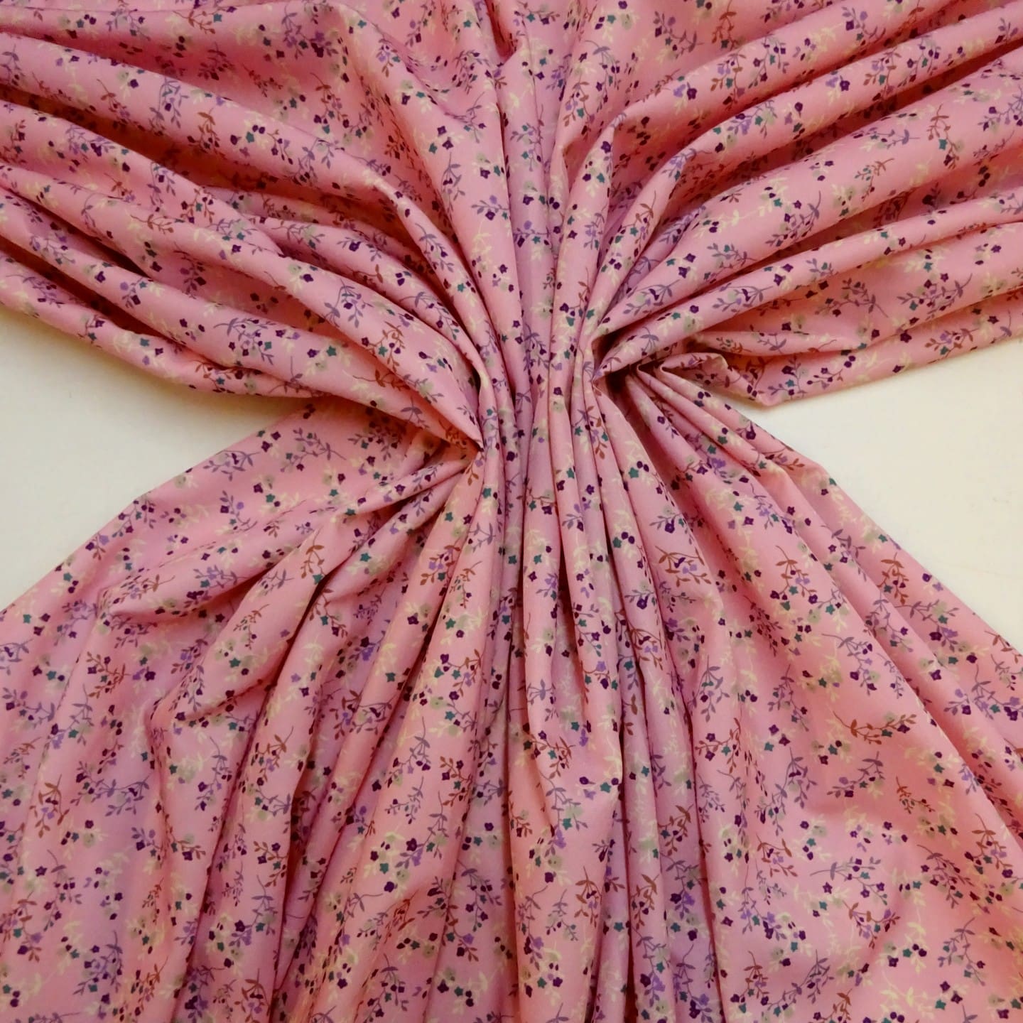 Crepe De Chine Fabric Weeny Floral Pink