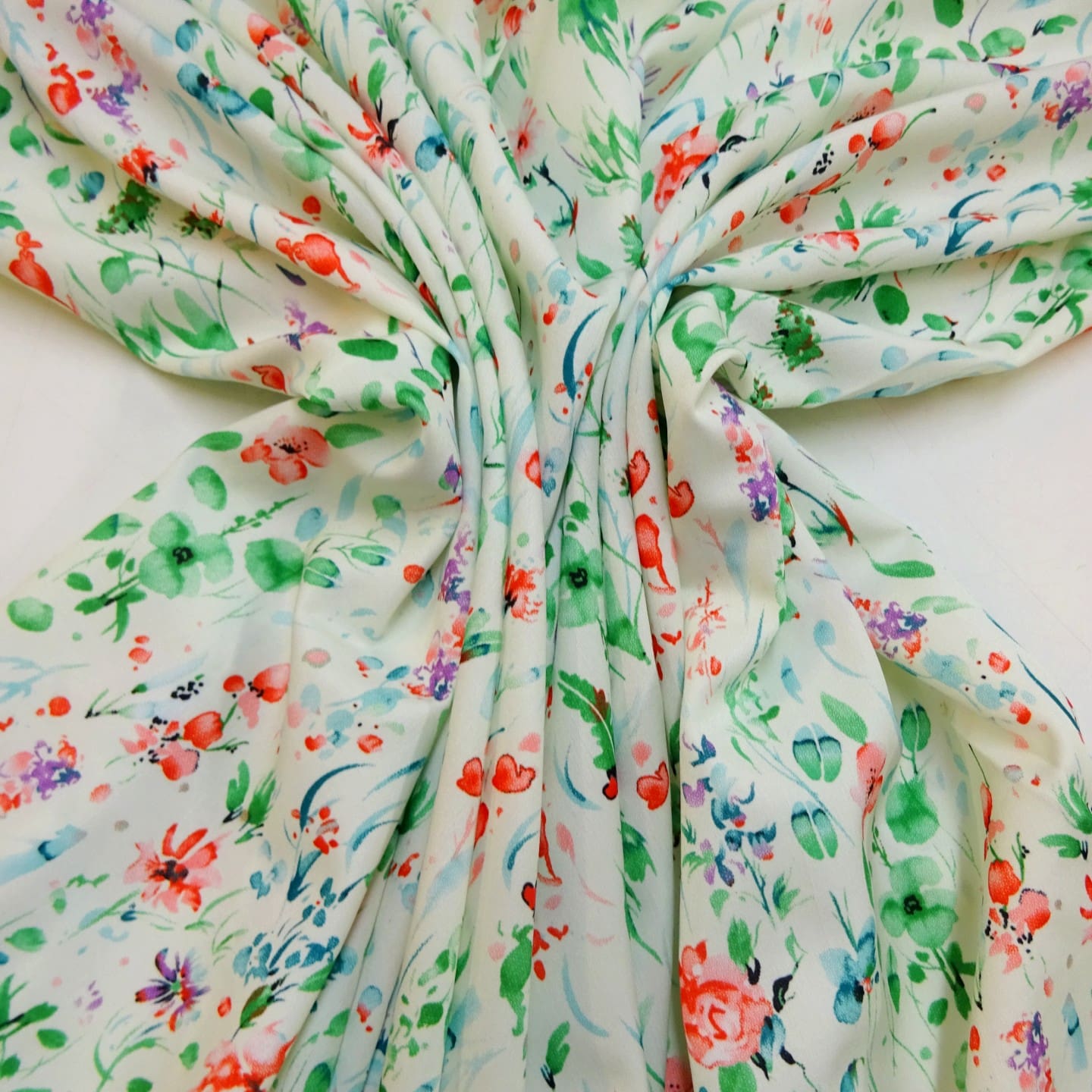 Crepe De Chine Fabric Scatter Breeze Mint