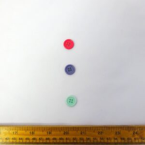 Buttons 4 Hole P975 16mm
